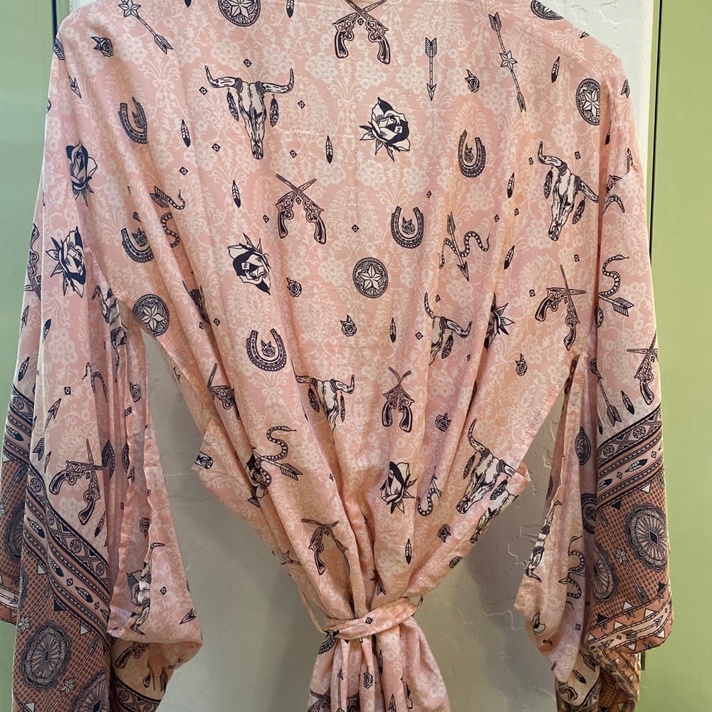 🦋Spell and The Gypsy Collective Tribal Kimono - Picture 13 of 14